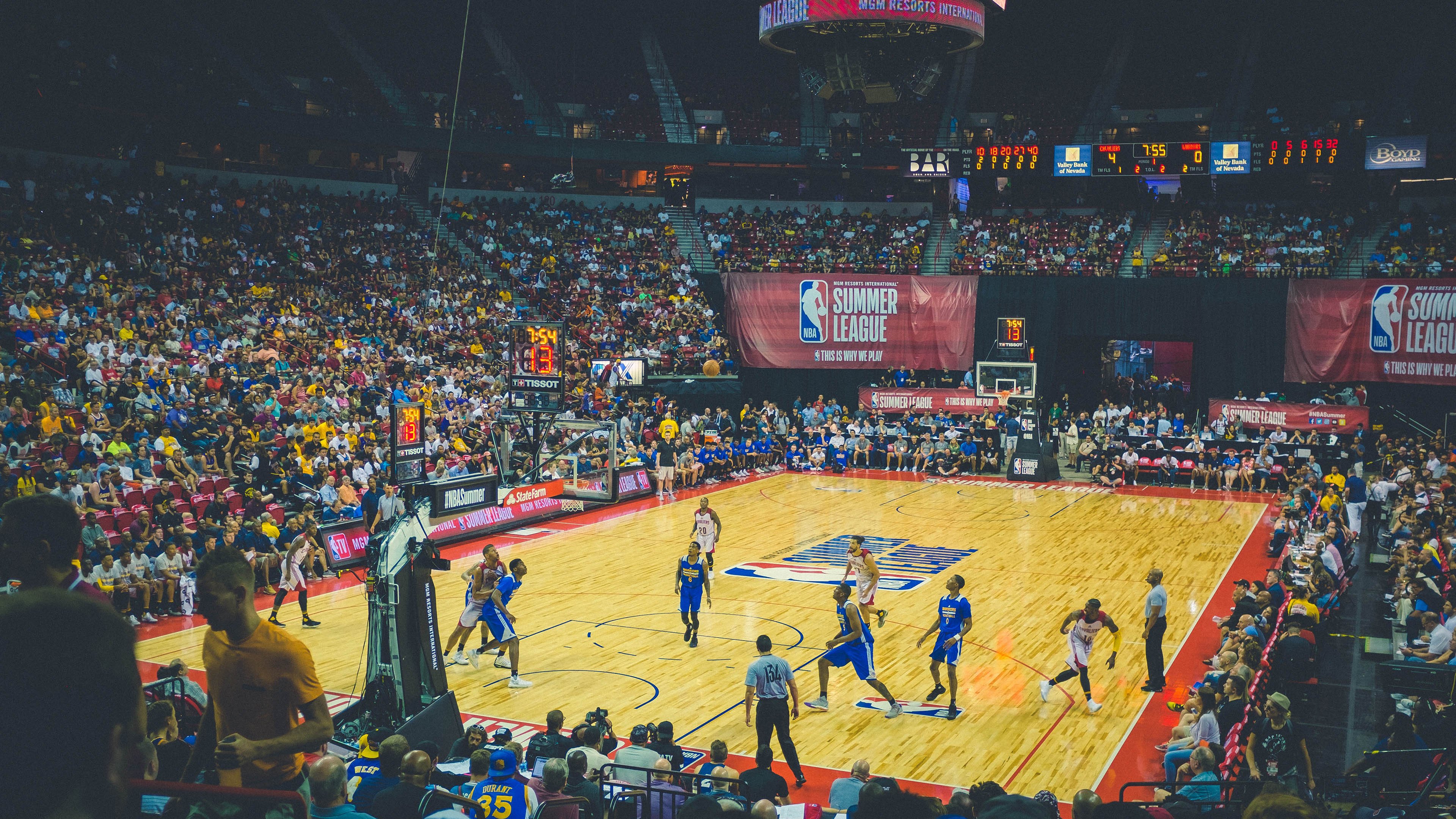 开云体育-西亚卡姆一锤定音，掘金速胜爵士背后的战术密码  第2张